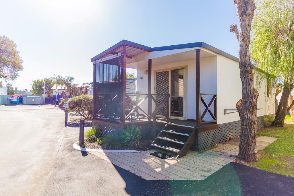 Riverside Cabin Park Eaton Exterior foto