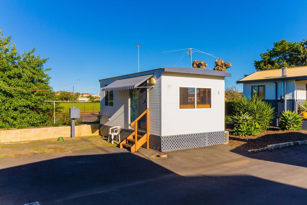 Riverside Cabin Park Eaton Exterior foto